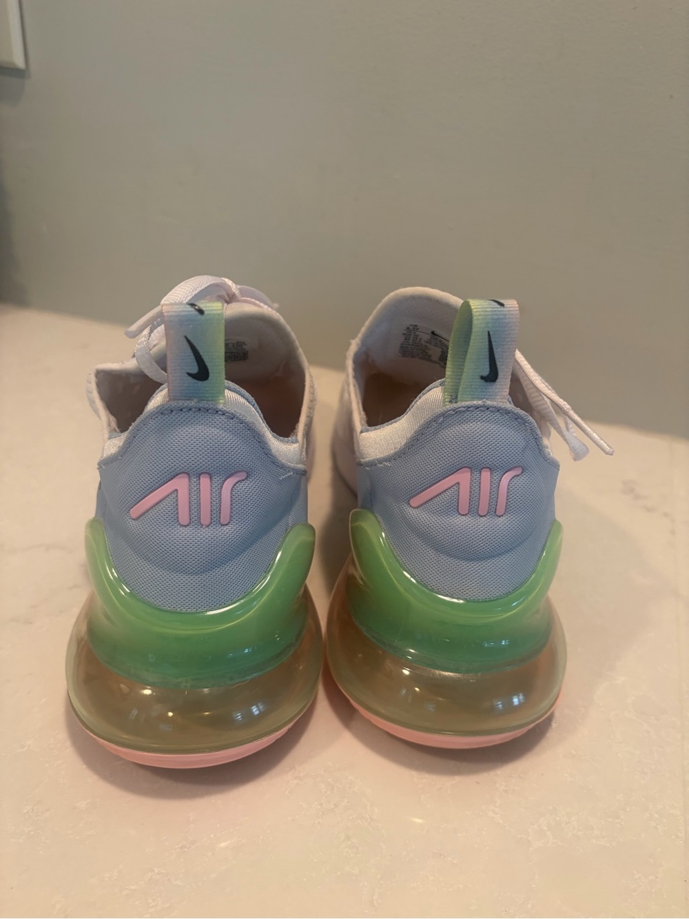 Nike Air Max 270 Sneaker - White, Pink, Orange, Yellow size 6.5Y/8.0 W EUC! - Picture 3 of 6